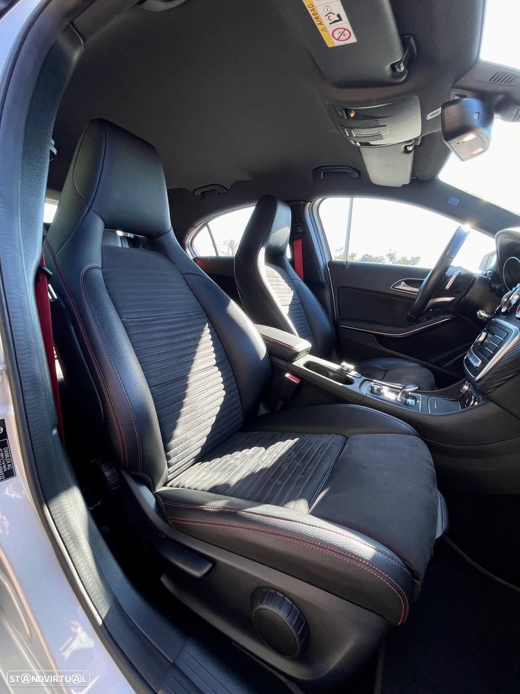 Mercedes-Benz A 45 AMG 4Matic Speedshift 7G-DCT - 13