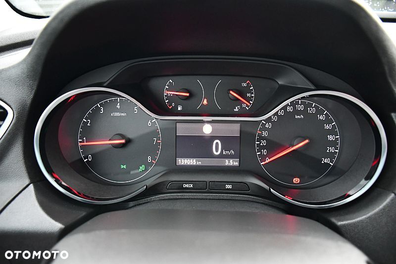 Opel Grandland X 1.5 CDTI Innovation S&S - 36