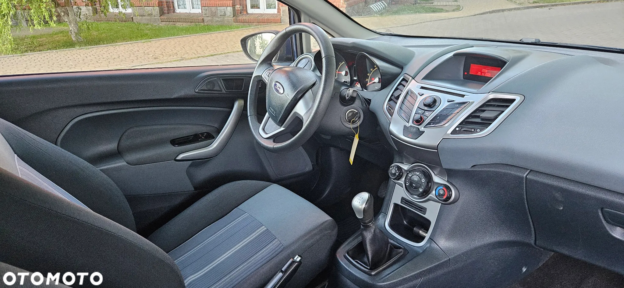 Opel Corsa - 9