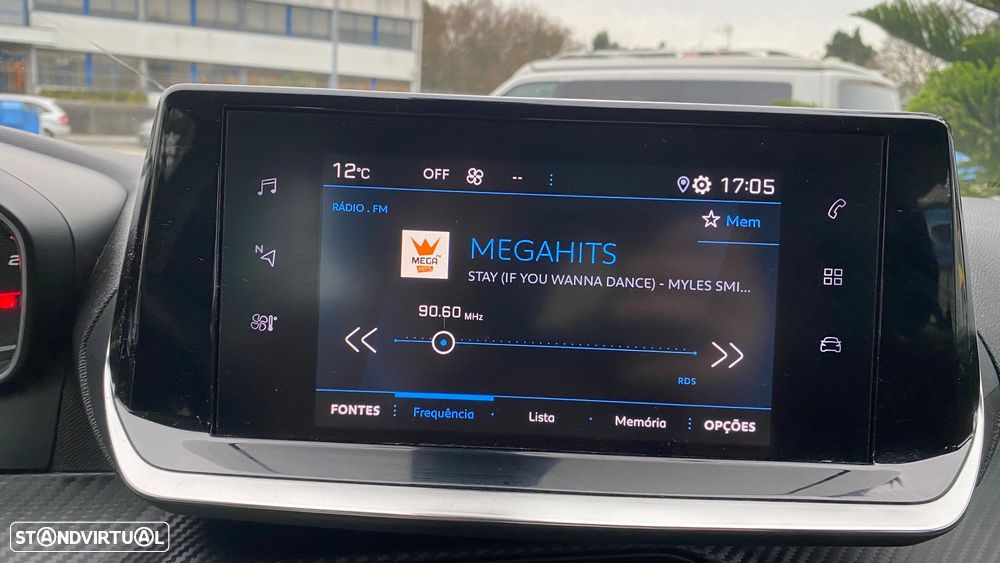 Peugeot 2008 1.5 BlueHDi Active Pack - 33