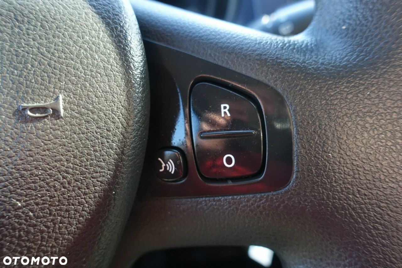 Opel Vivaro - 26