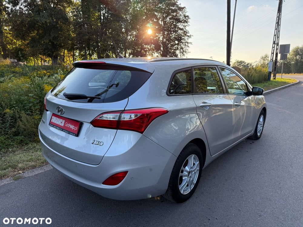 Hyundai i30 1.4 CRDi Classic + - 5