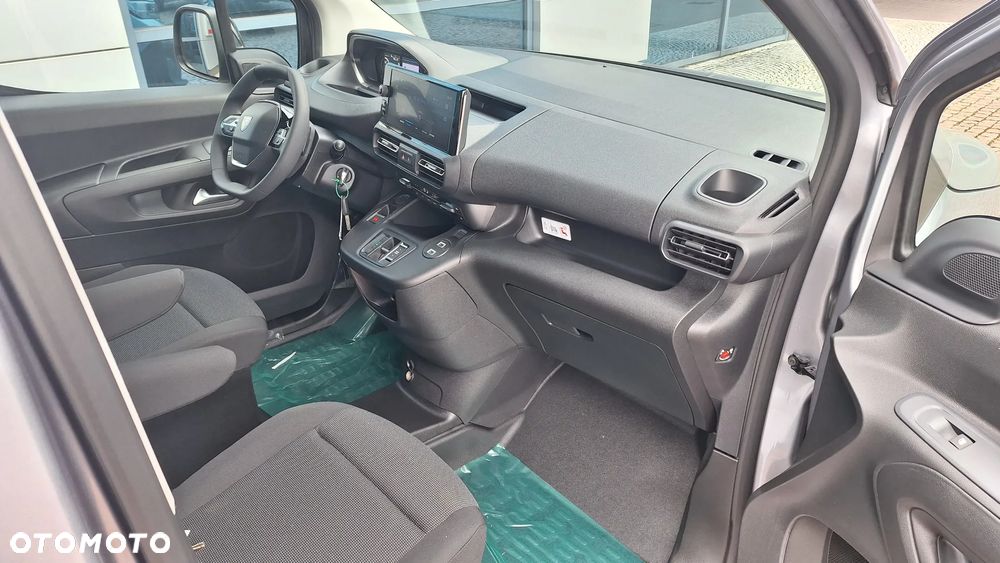 Peugeot Partner Furgon 5-miejscowy BlueHDi 130 KM S&S EAT8 Wiele możliwości - 11