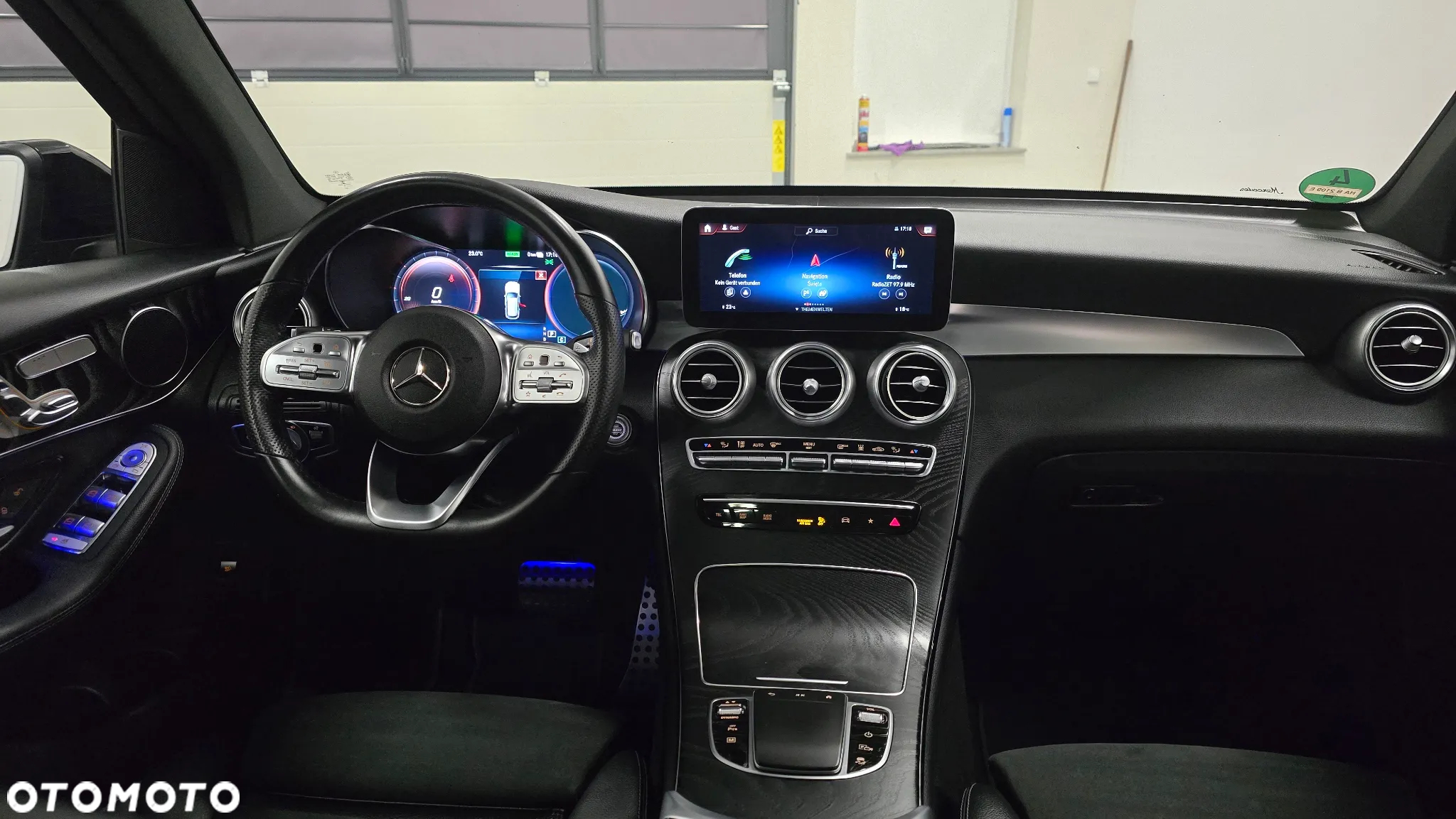 Mercedes-Benz GLC 300 de 4Matic 9G-TRONIC AMG Line - 18