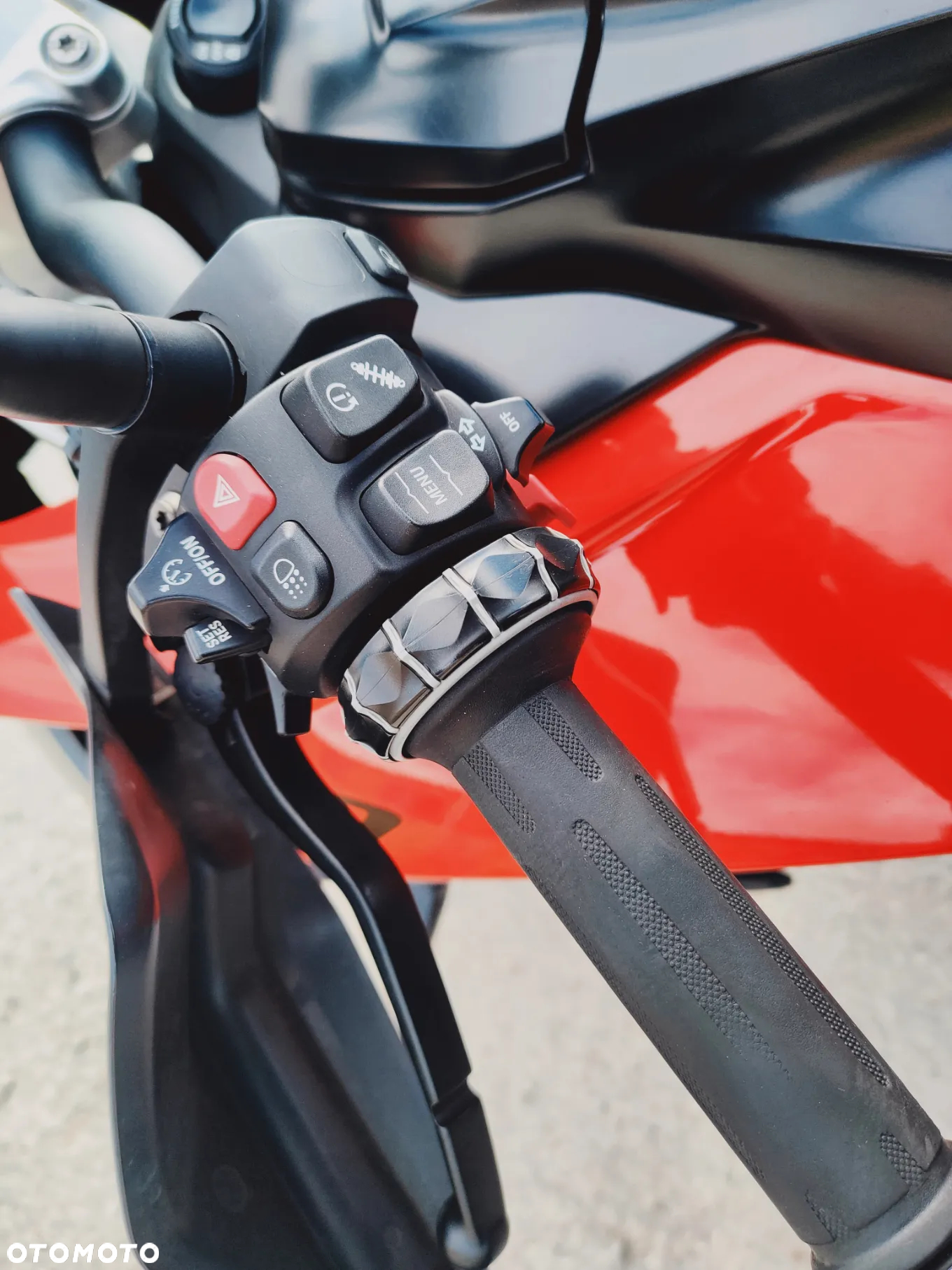 BMW XR - 13
