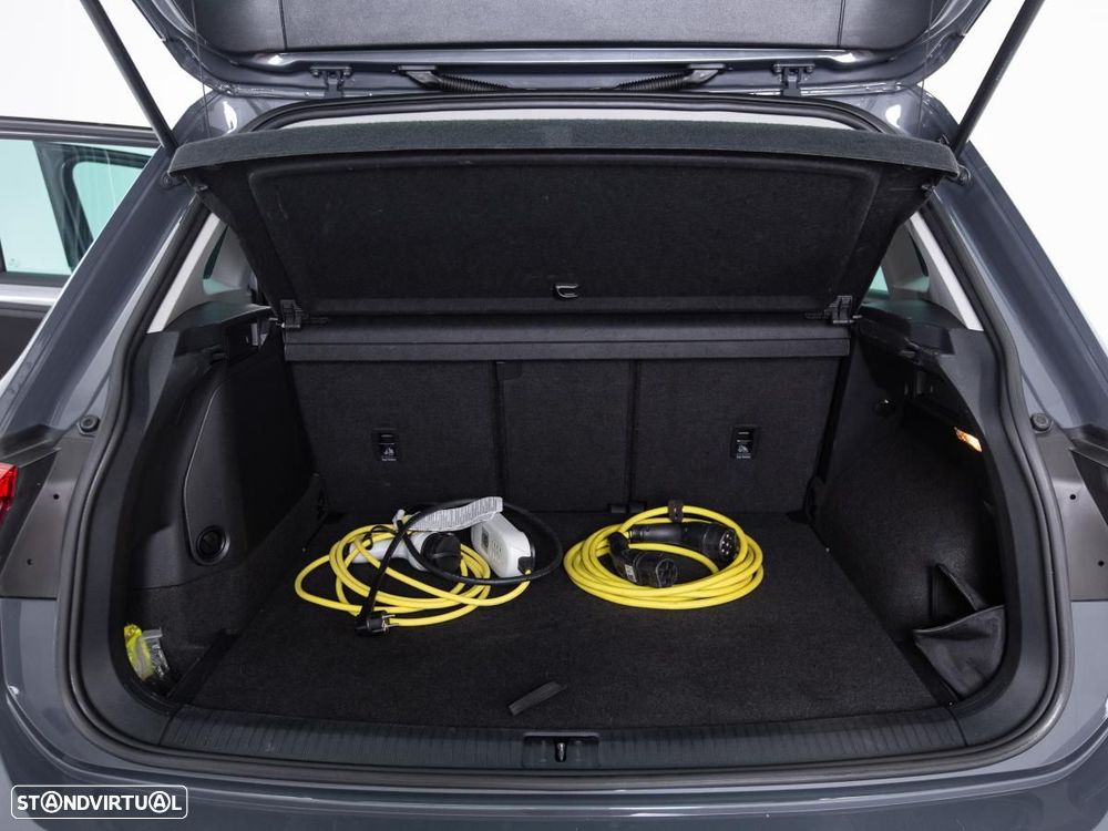 VW Tiguan 1.4 TSI eHybrid Life DSG - 12