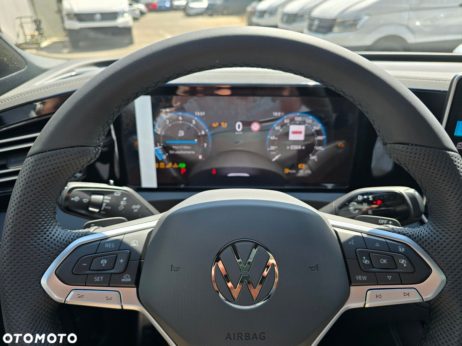 Volkswagen Tiguan - 19