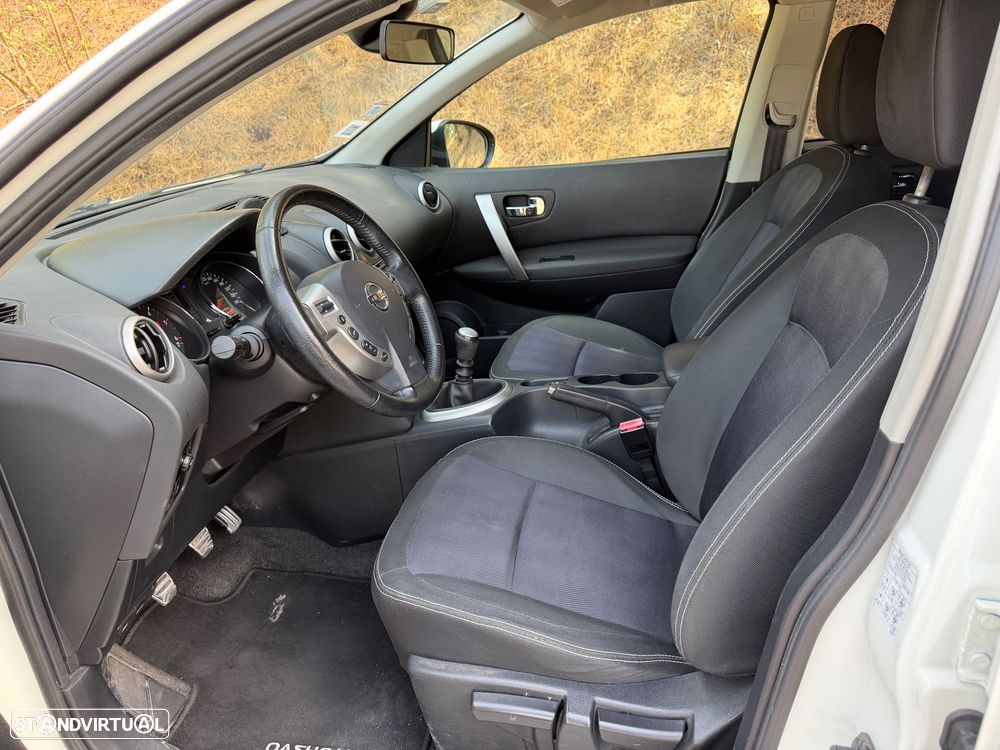 Nissan Qashqai 1.5 dCi DPF acenta - 8