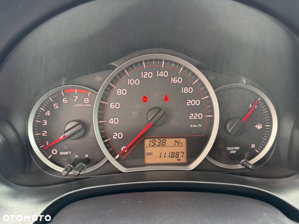 Toyota Yaris - 34