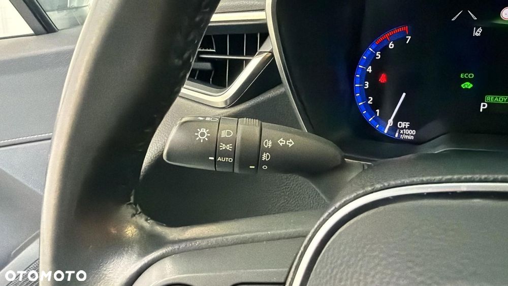 Toyota Corolla 1.8 Hybrid GPF Comfort - 26