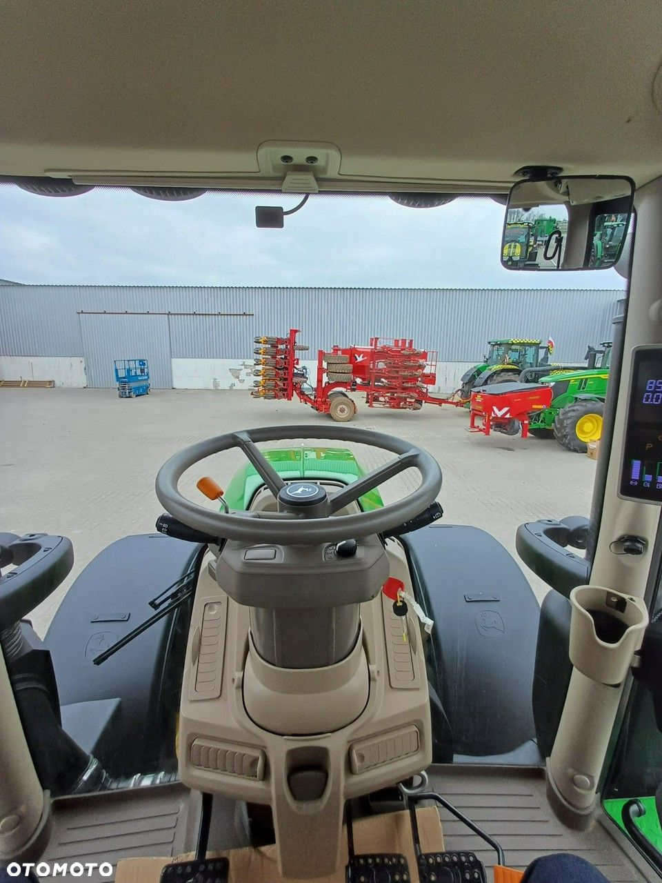 John Deere 6R250 - 15