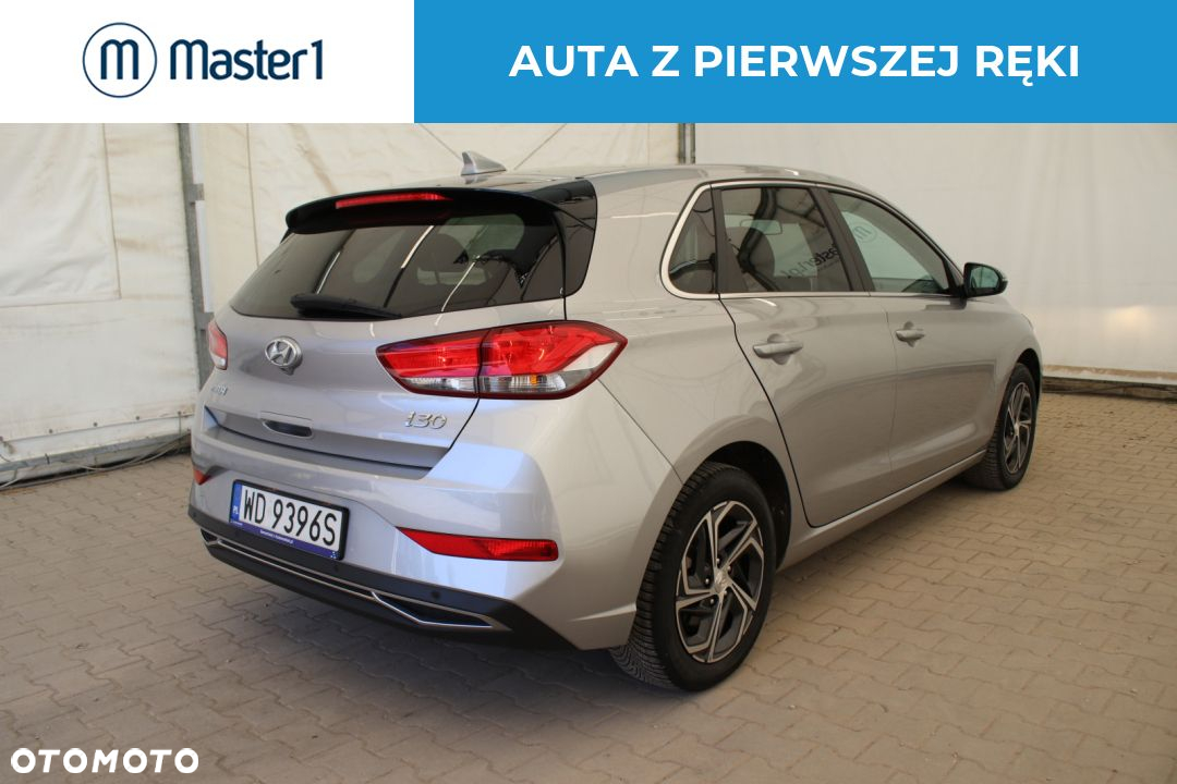 Hyundai i30 1.5 DPI Smart - 4
