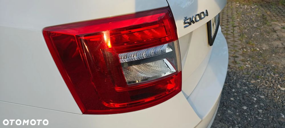 Skoda Octavia 1.5 TSI ACT Ambition DSG - 17
