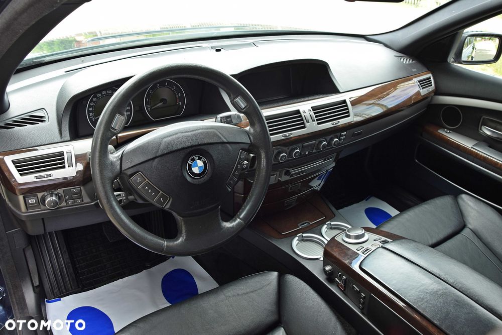 BMW Seria 7 - 6