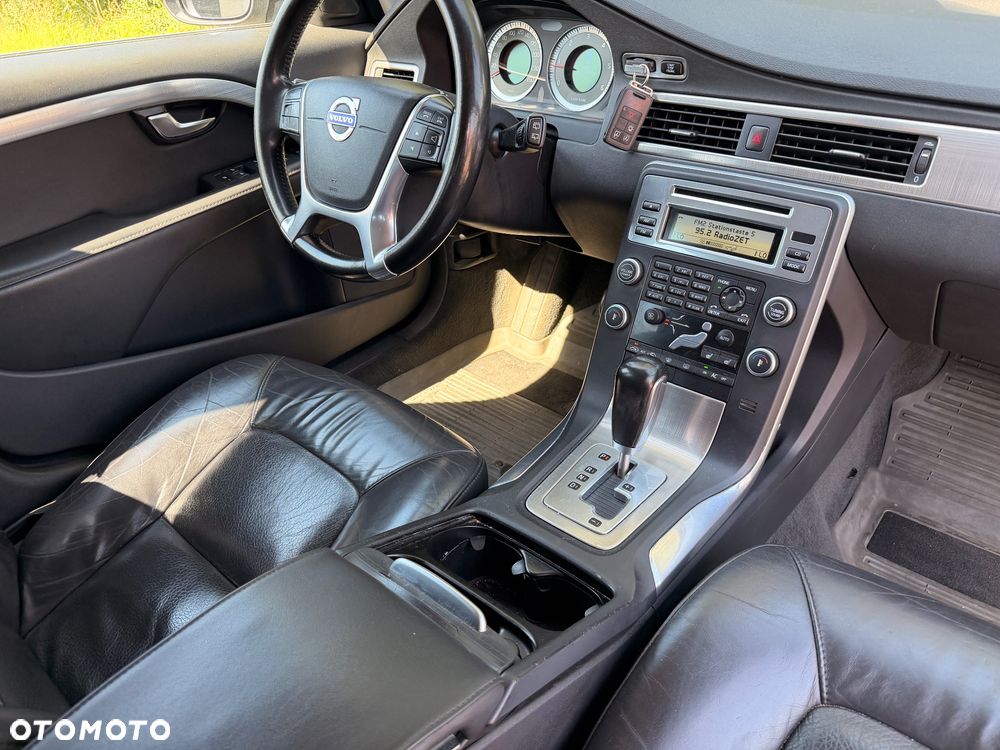 Volvo V70 D3 Geartronic Kinetic - 20