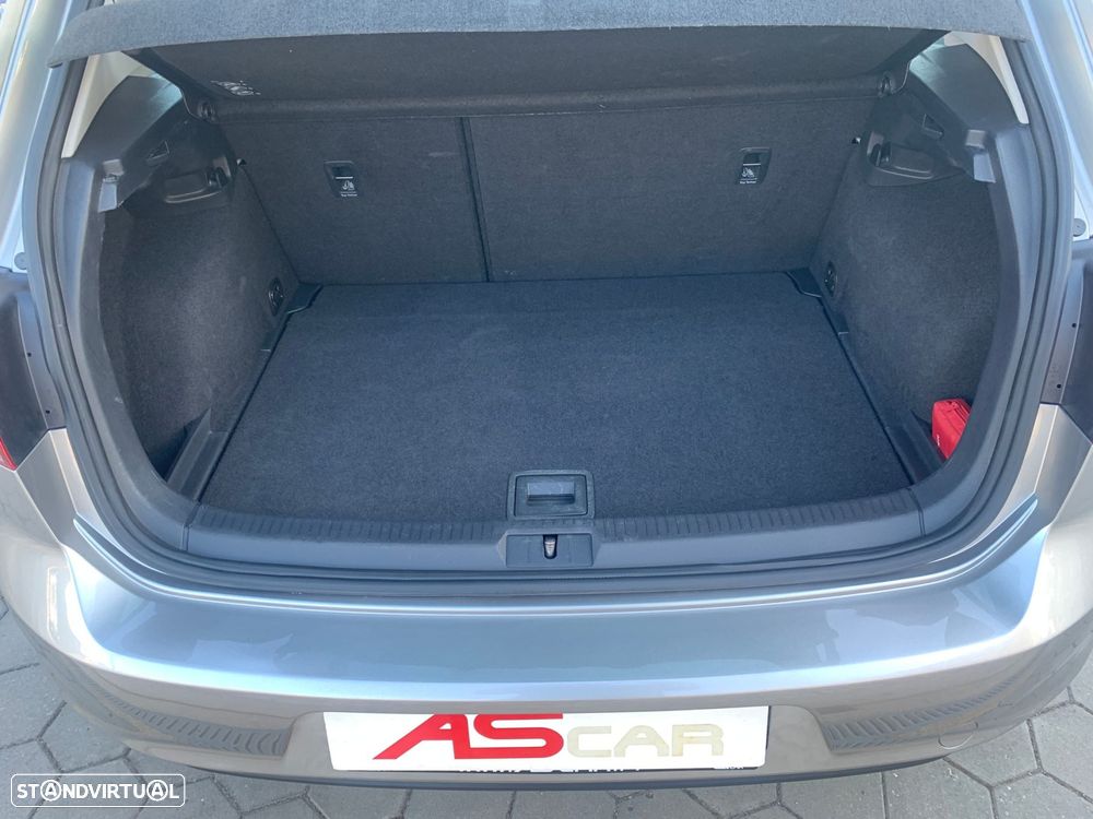 VW Golf 1.6 TDi BlueMotion Trendline - 13