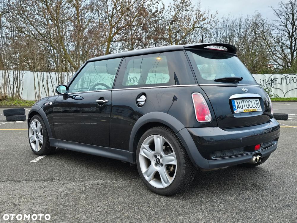 MINI Cooper S Standard - 4