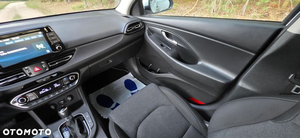 Hyundai i30 1.5 T-GDI 48V-Hybrid DCT EDITION 30+ - 18