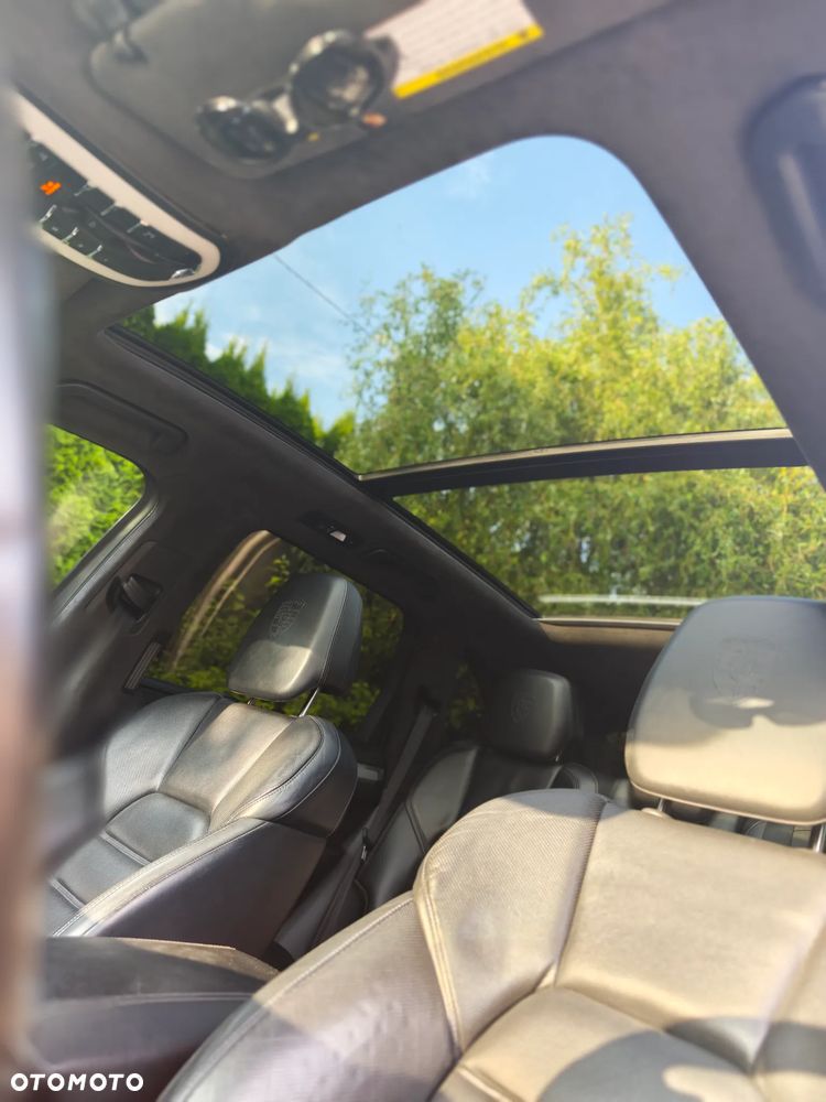 Porsche Cayenne - 3