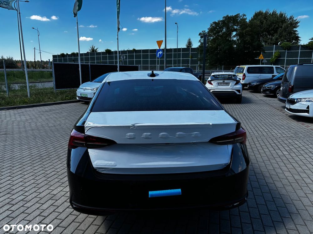 Skoda Octavia 2.0 TDI Edition 130 Selection DSG - 5