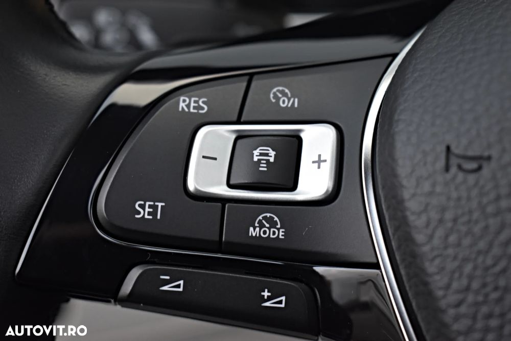 Volkswagen Tiguan 2.0 TDI SCR 4MOTION (BlueMotion Techn.) DSG Trendline - 28