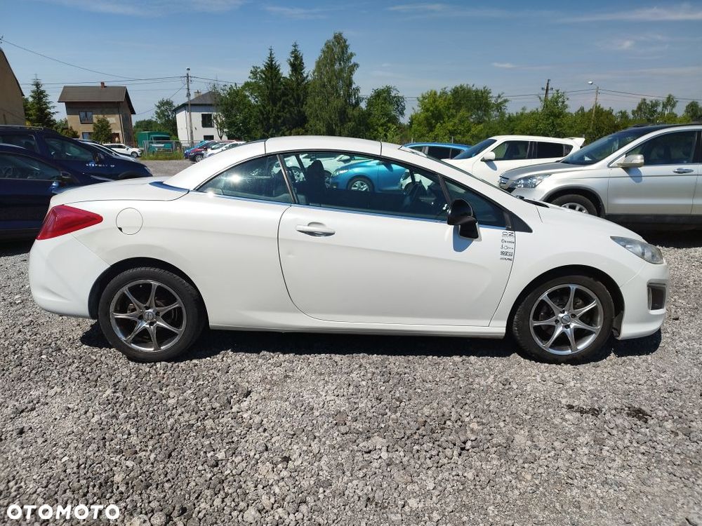Peugeot 308 CC - 8