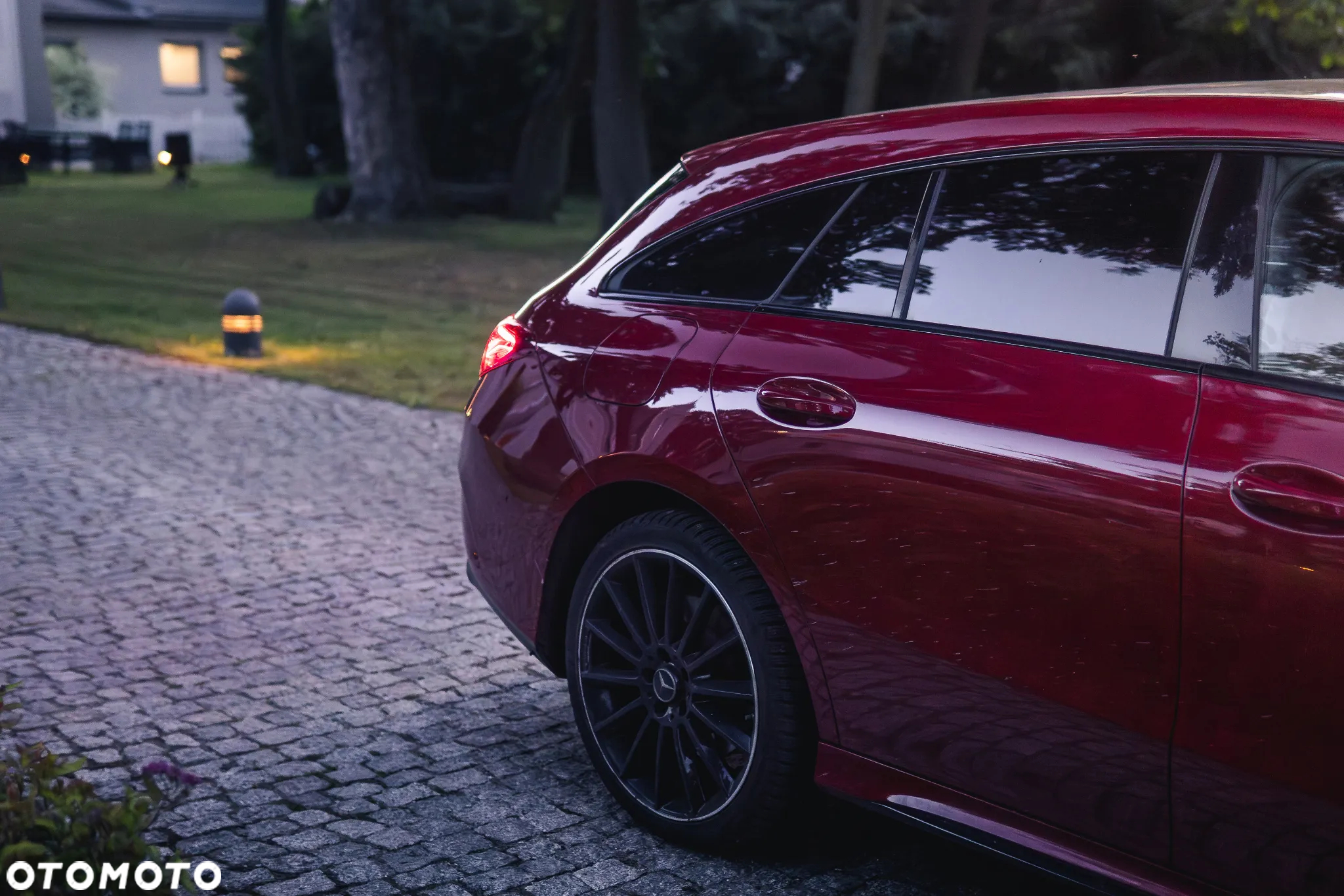 Mercedes-Benz CLA 250 E AMG Line 8G-DCT - 16