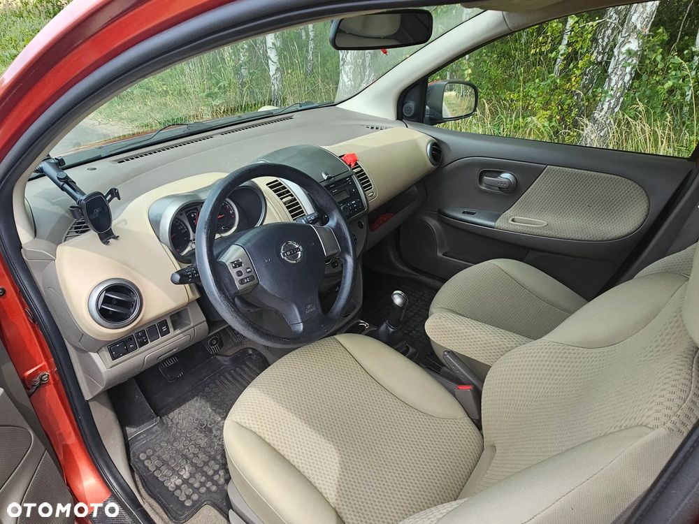 Nissan Note 1.6 more - 8