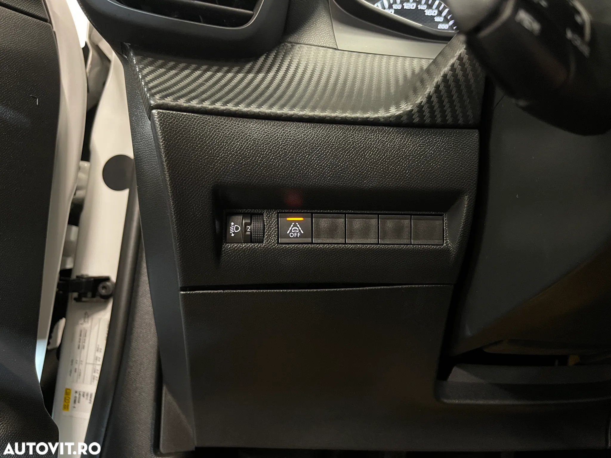 Peugeot 2008 1.5 BlueHDI FAP Active - 23