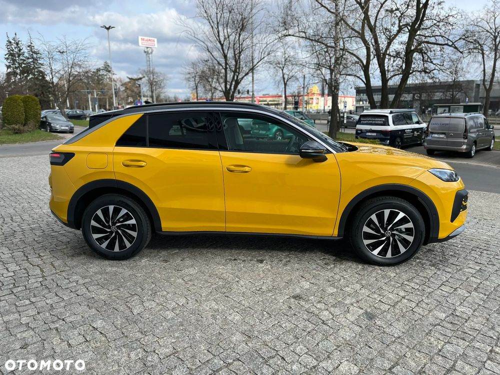 Volkswagen T-Roc 1.5 eTSI OPF DSG Life - 4