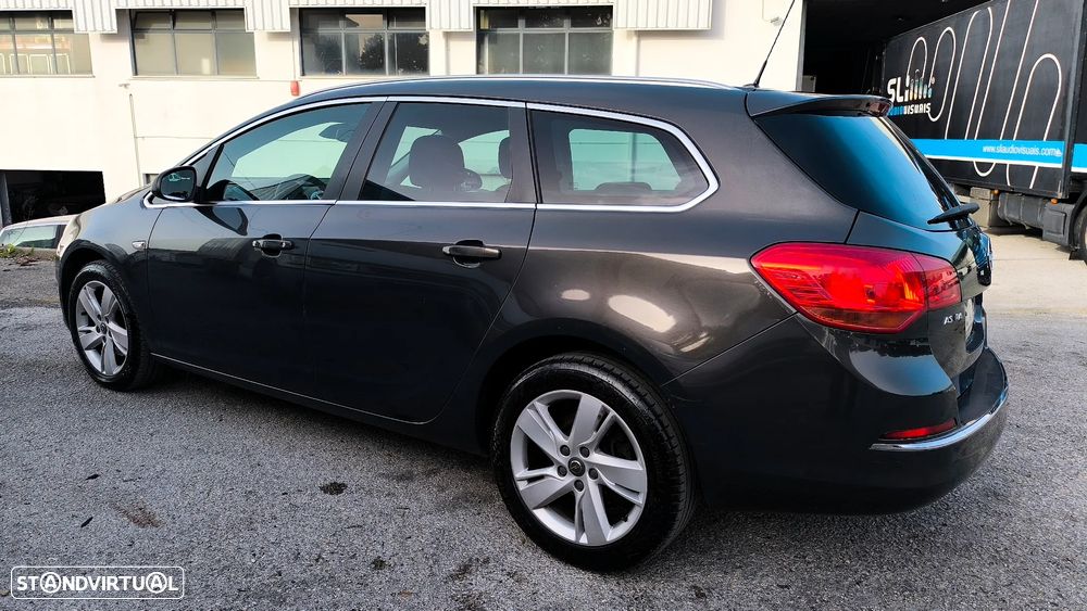 Opel Astra Sports Tourer 1.6 CDTi Cosmo S/S - 23