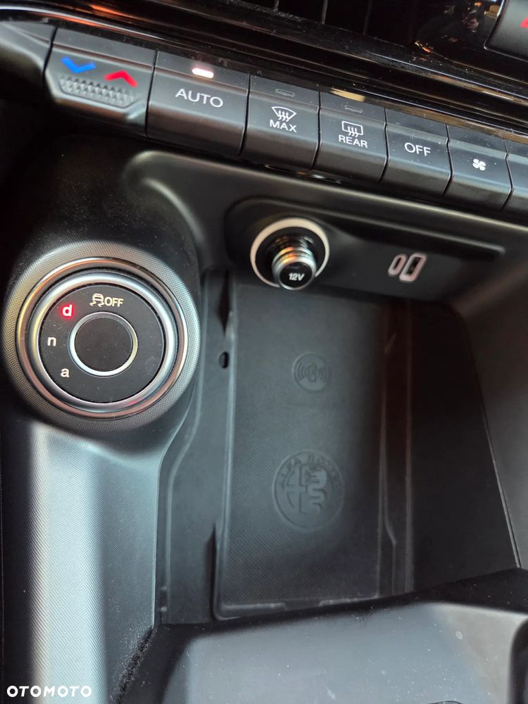 Alfa Romeo Tonale - 35