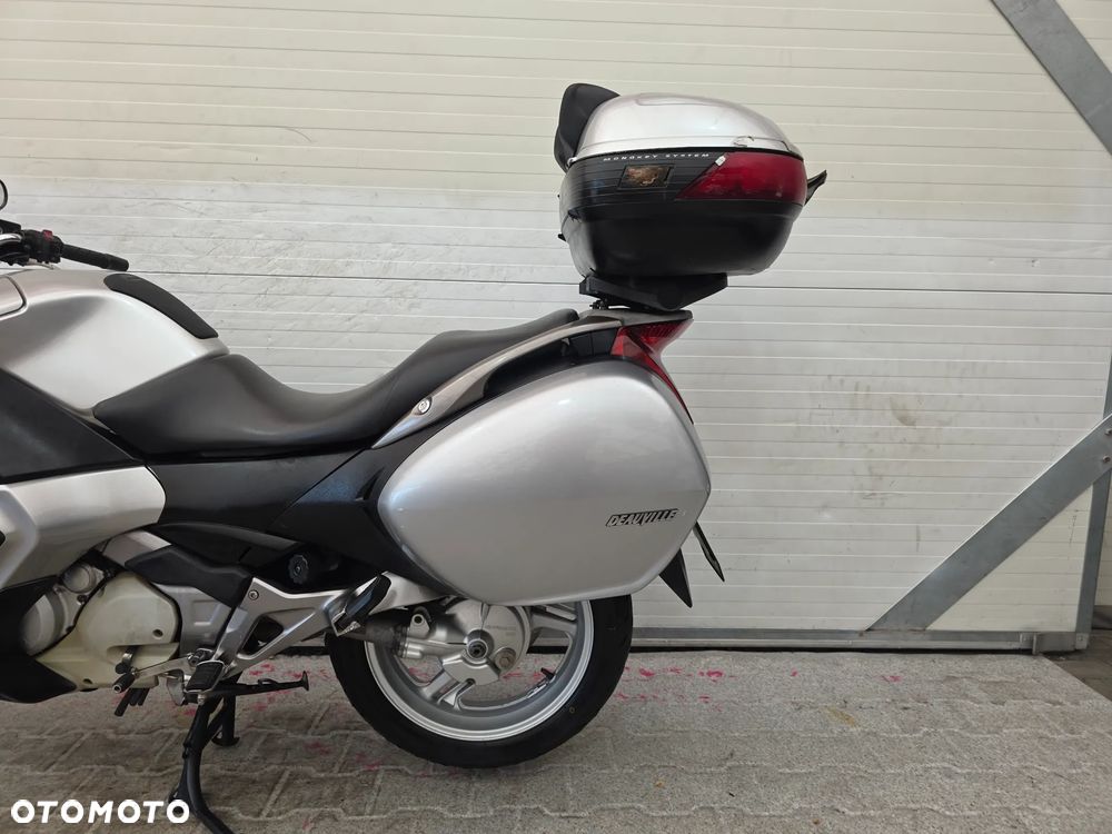 Honda NTV - 14