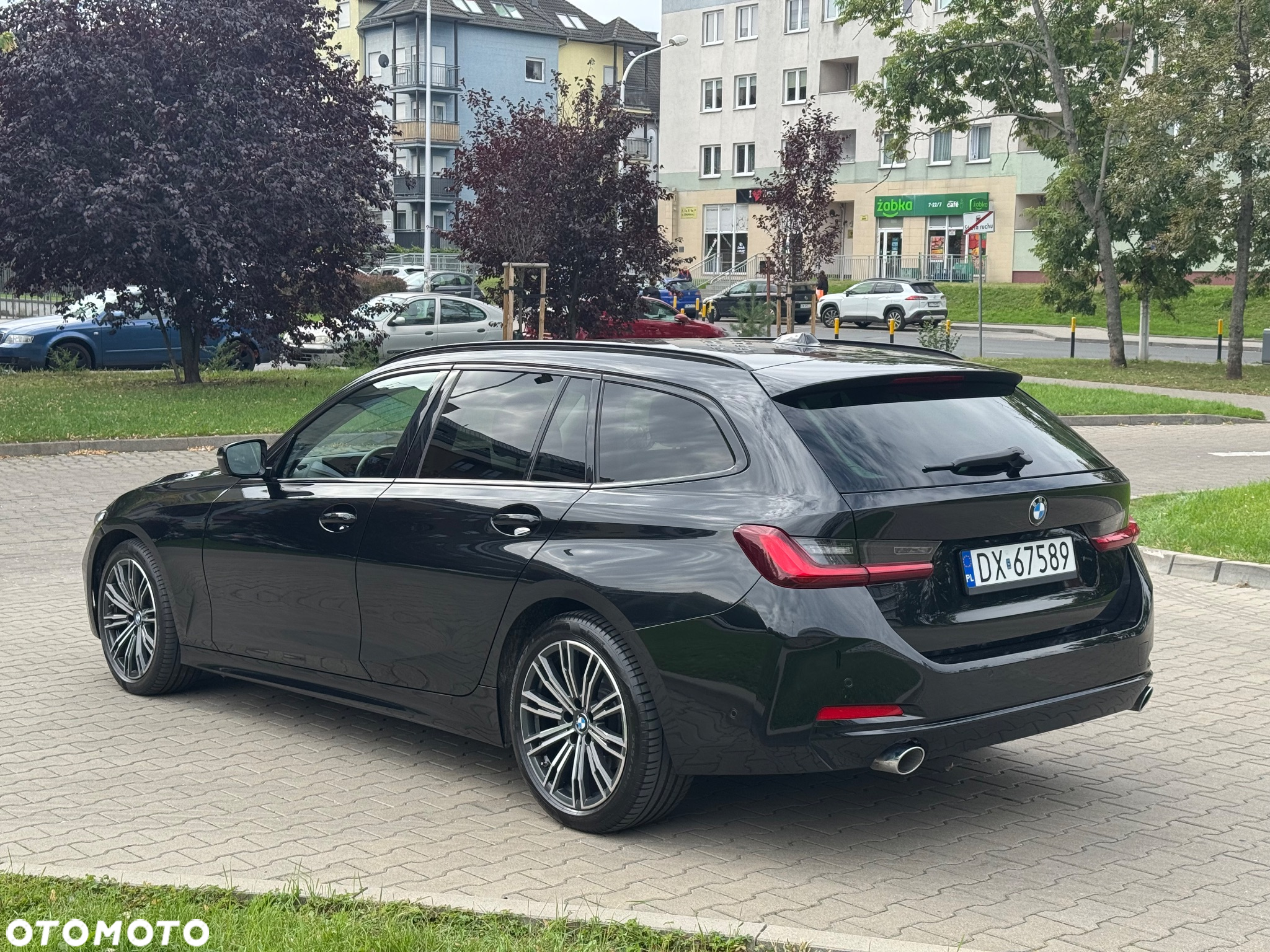 BMW Seria 3 318d Touring - 9