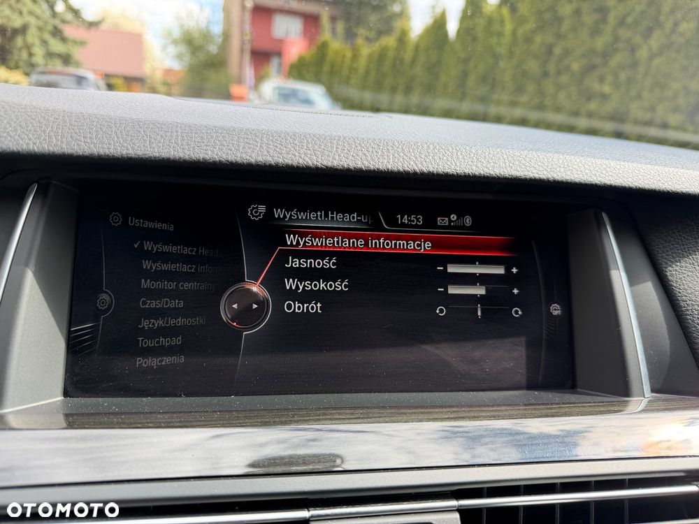 BMW Seria 5 525d xDrive Luxury Line - 33