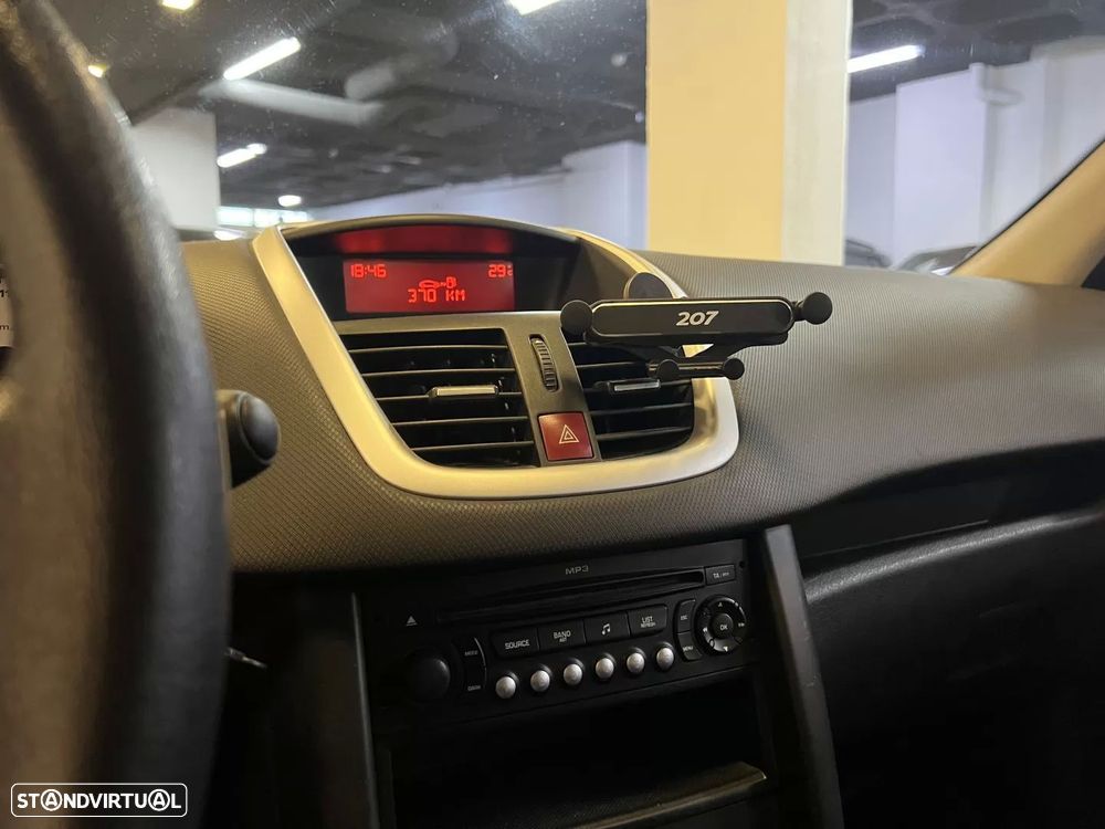 Peugeot 207 1.4 HDi Active - 21