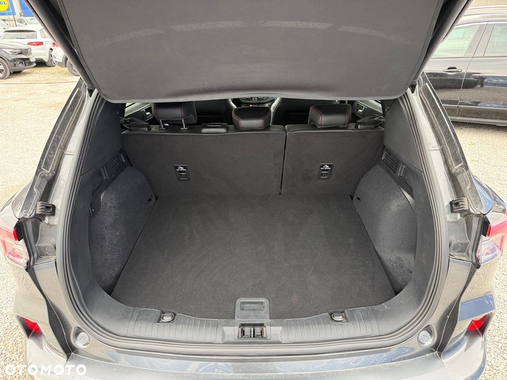Ford Kuga 2.5P PHEV FWD ST-Line - 35