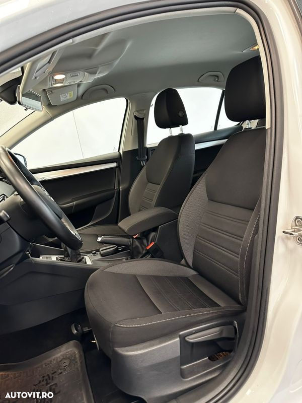 Skoda Octavia 1.6 TDI Style - 9