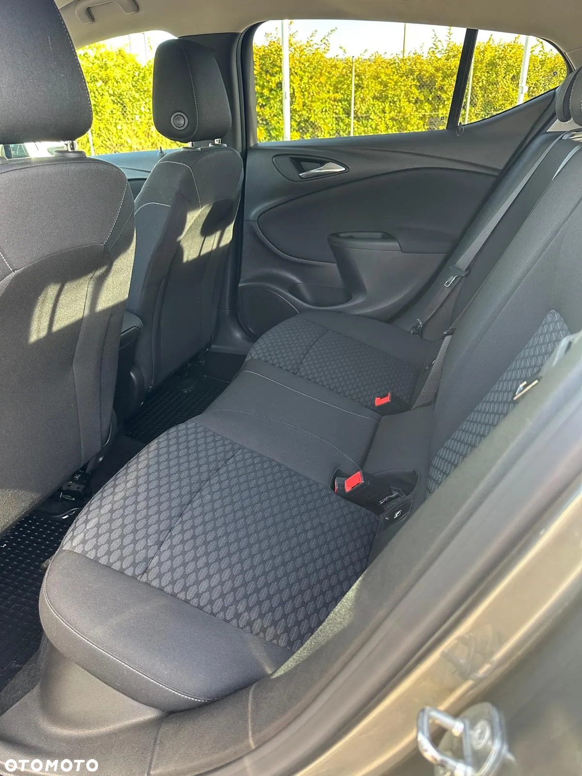 Opel Astra V 1.4 T Enjoy - 20