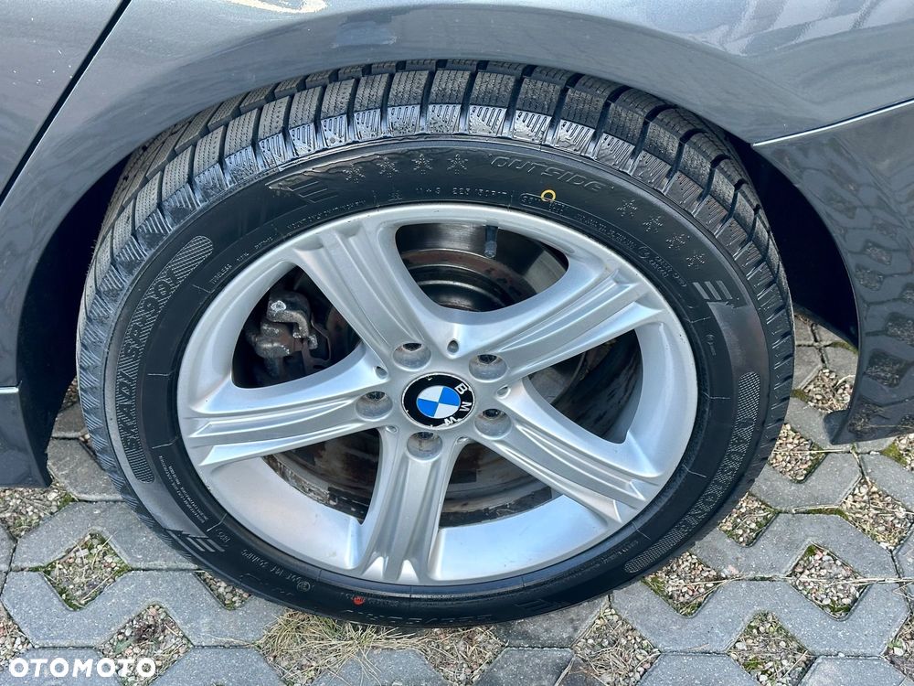 BMW Seria 3 - 22
