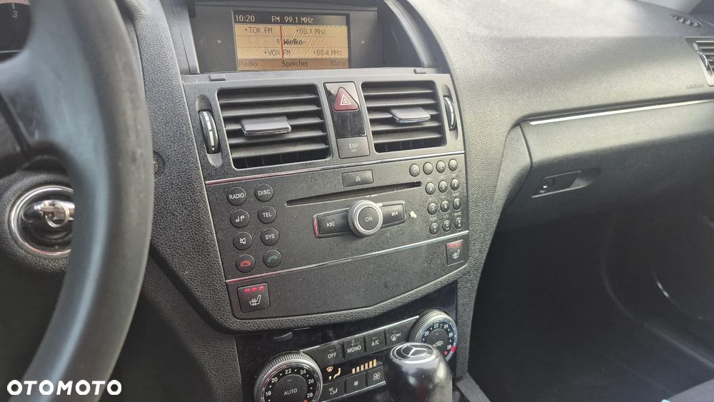 Mercedes-Benz Klasa C 220 CDI DPF Automatik - 28