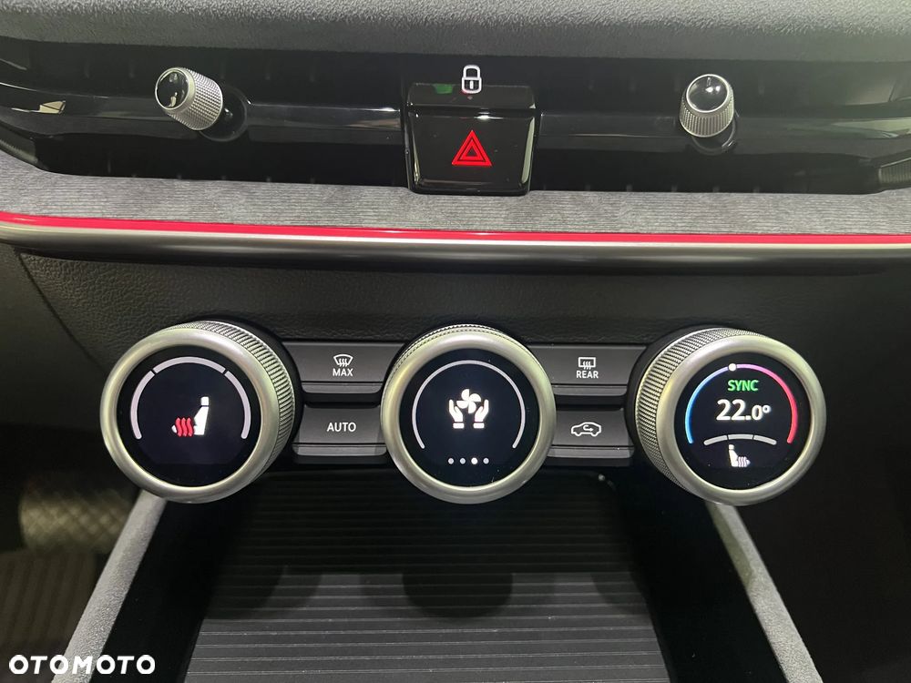 Skoda Superb 2.0 TDI SCR 4x4 Edition 130 DSG - 27