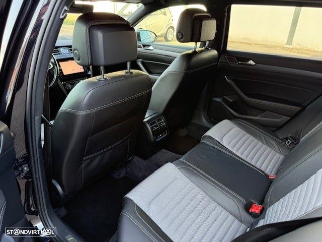 VW Passat Variant 1.6 TDI Highline DSG - 6