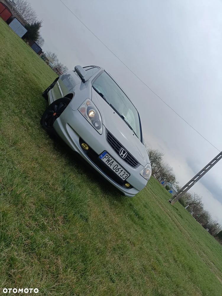 Honda Civic 1.6i ES - 1