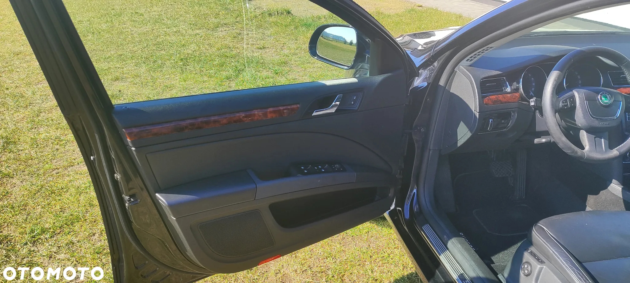 Skoda Superb 2.0 TDI Elegance DSG - 18