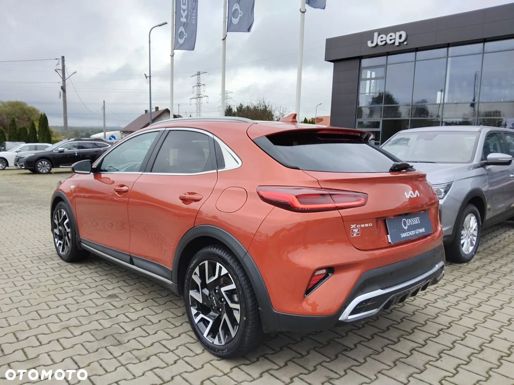 Kia XCeed 1.5 T-GDI M DCT - 4
