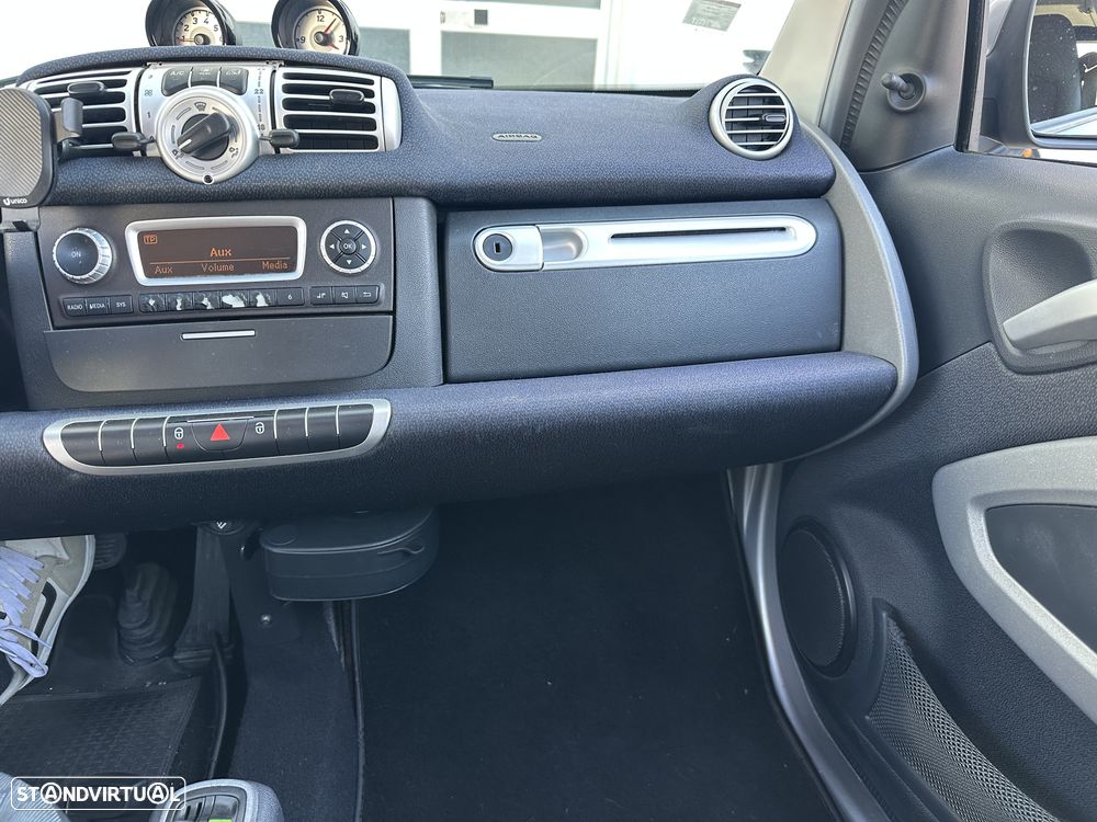 Smart ForTwo Coupé 1.0 mhd Passion 71 - 11
