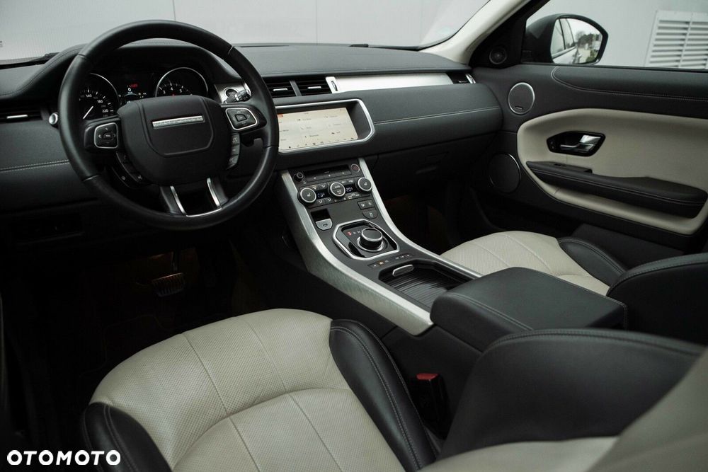 Land Rover Range Rover Evoque - 23