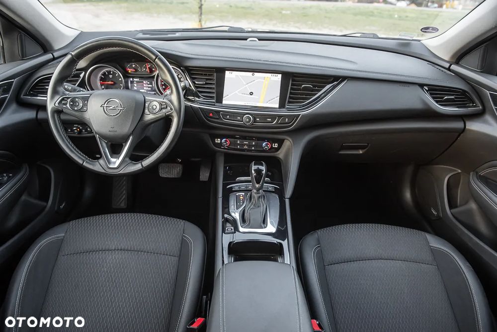 Opel Insignia 2.0 T 4x4 Exclusive S&S - 7