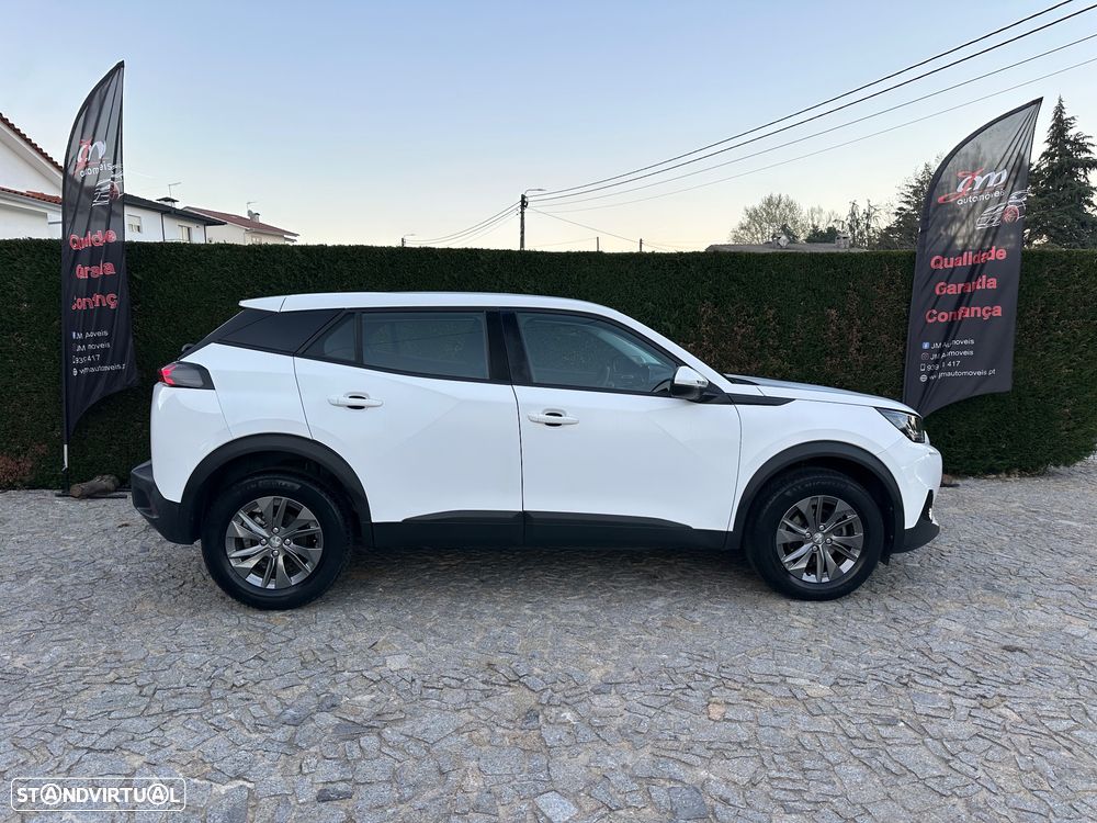 Peugeot 2008 PureTech 130 EAT8 Active - 4